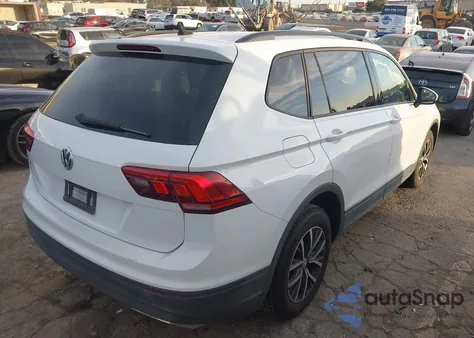 2021 Volkswagen Tiguan 2.0T S z USA, uszkodzony, nr VIN 3VV1B7AX7MM054757